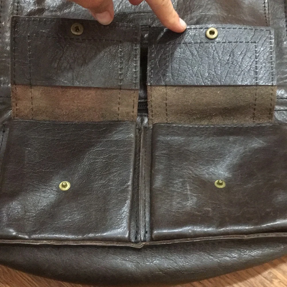 Vintage Brown Leather Bag